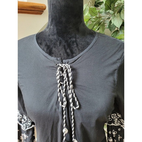 A.n.a Womens Black Solid Long Sleeve Round Neck Drawstring Blouse Top Size XS - Picture 12 of 13